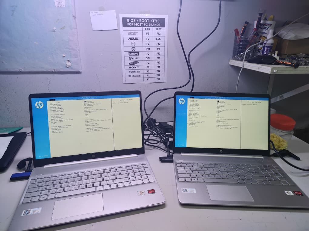 Service Format Laptop